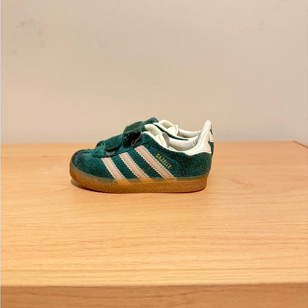 Adidas Toddler Green and White Sneakers 7C